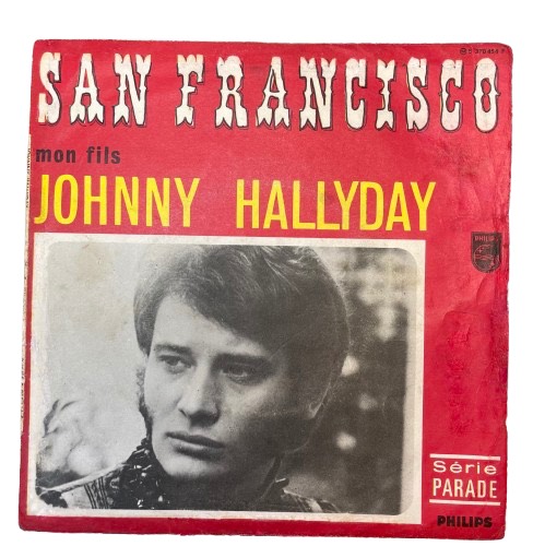 Rare pochette de vinyle restaurée. Les traces de ruban adhésif (scotch) ont été enlevées, les déchirures réparées, les manques comblés, les traces de tampons à l'encre enlevées, les épidermures reprises à l'aquarelle